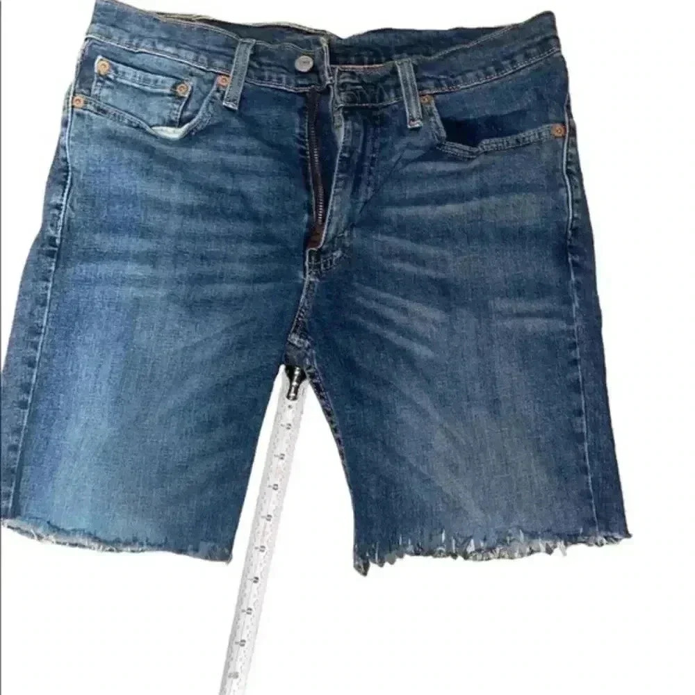 Levi’s Cutoff Shorts - Picture 2 of 3